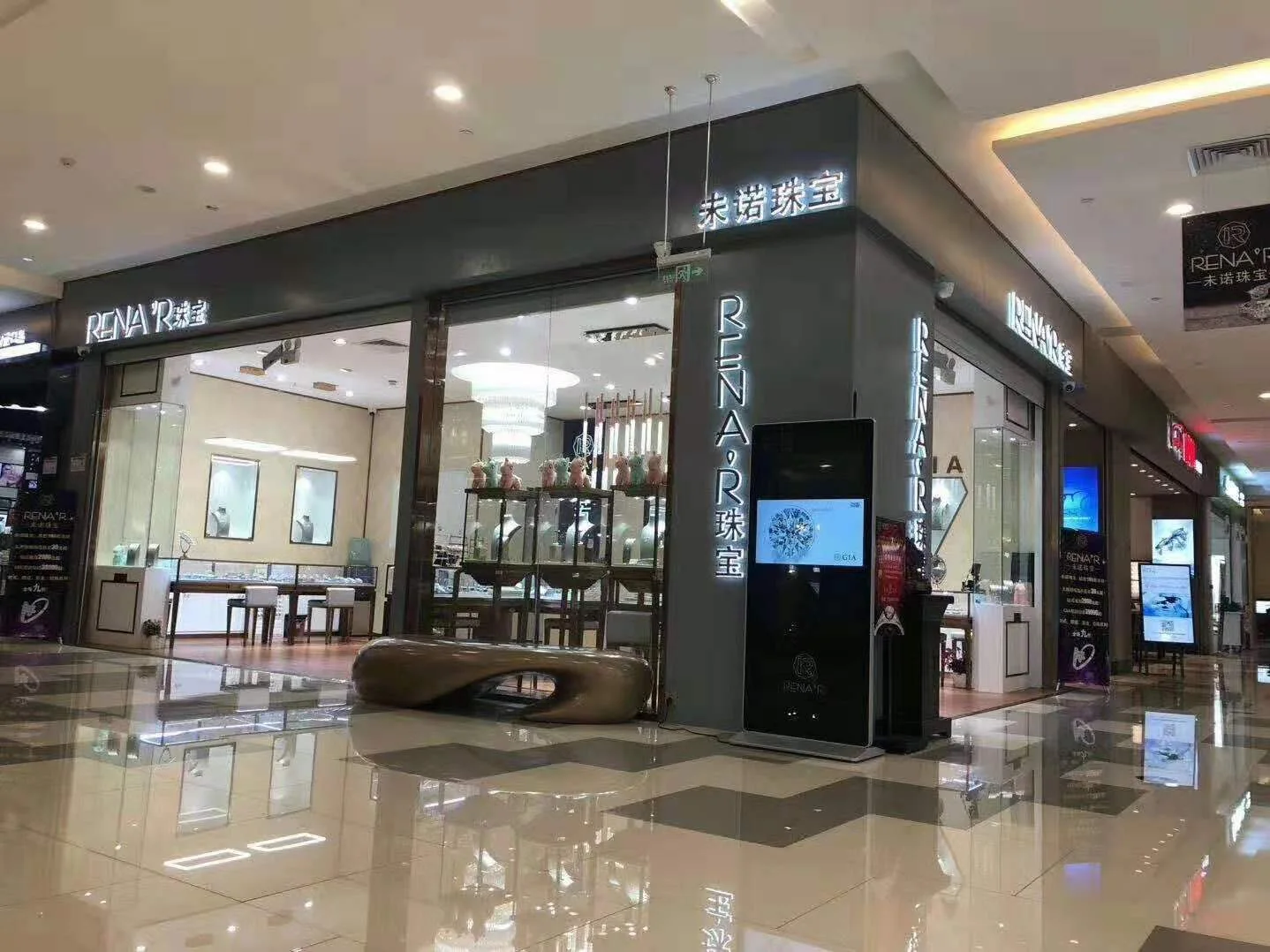 浙江未诺珠宝商场店双面门头实拍
