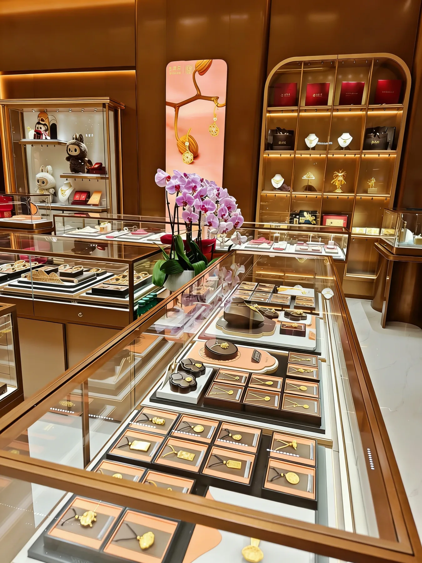 黄金珠宝店整店展柜实拍